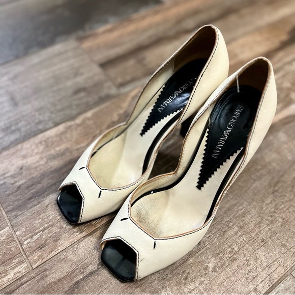 Giorgio Armani Heels - Picture 3 of 4